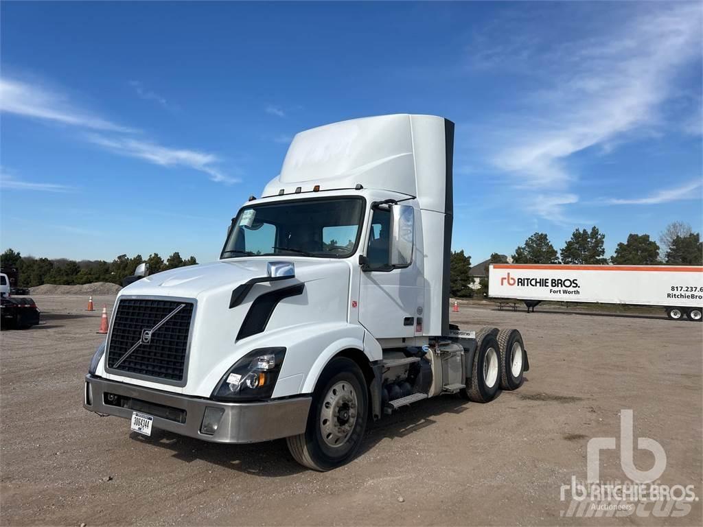 Volvo VNL300 Tahače