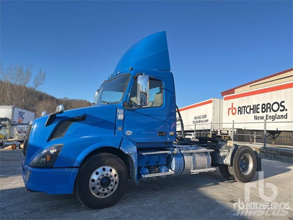 Volvo VNL300 Tahače
