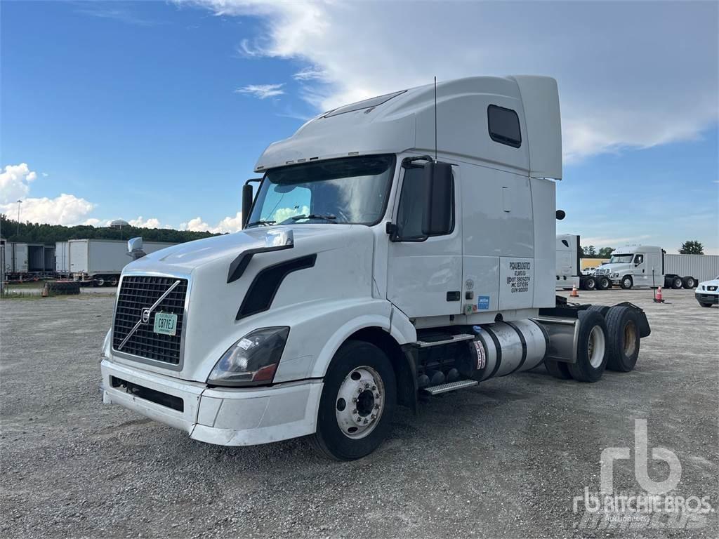 Volvo VNL670 Tahače