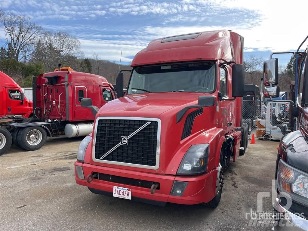 Volvo VNL670 Tahače