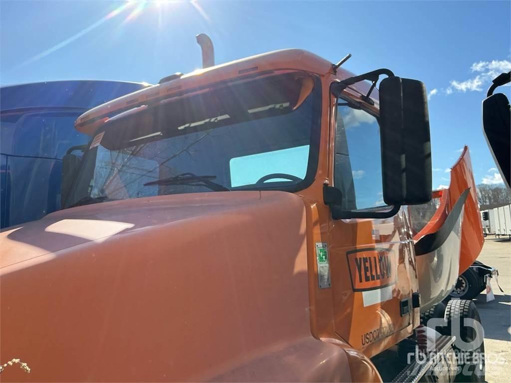 Volvo VNM Tahače