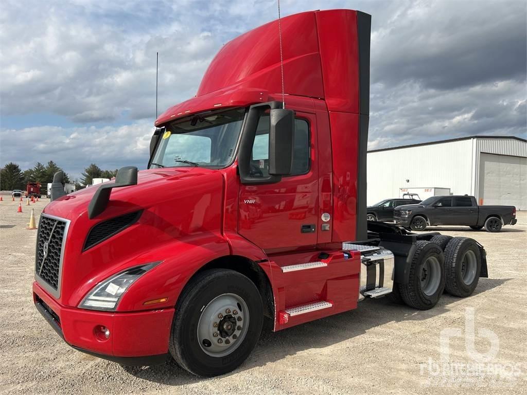 Volvo VNR Tahače