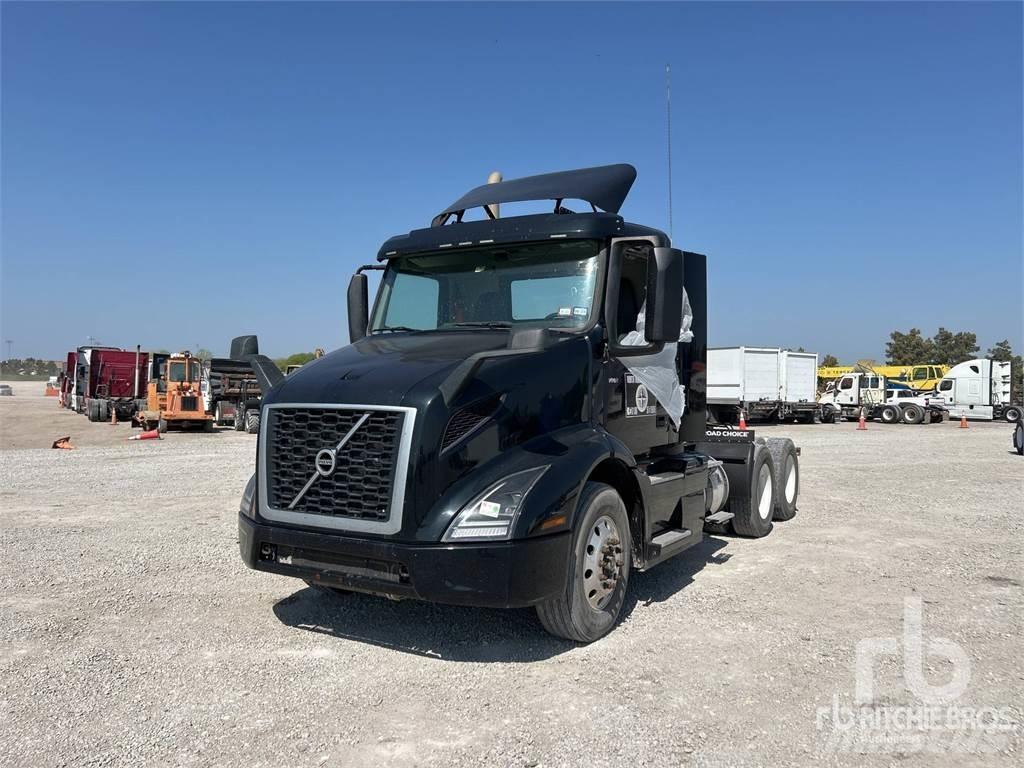 Volvo VNR Tahače
