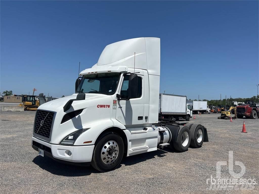 Volvo VNR64300 Tahače
