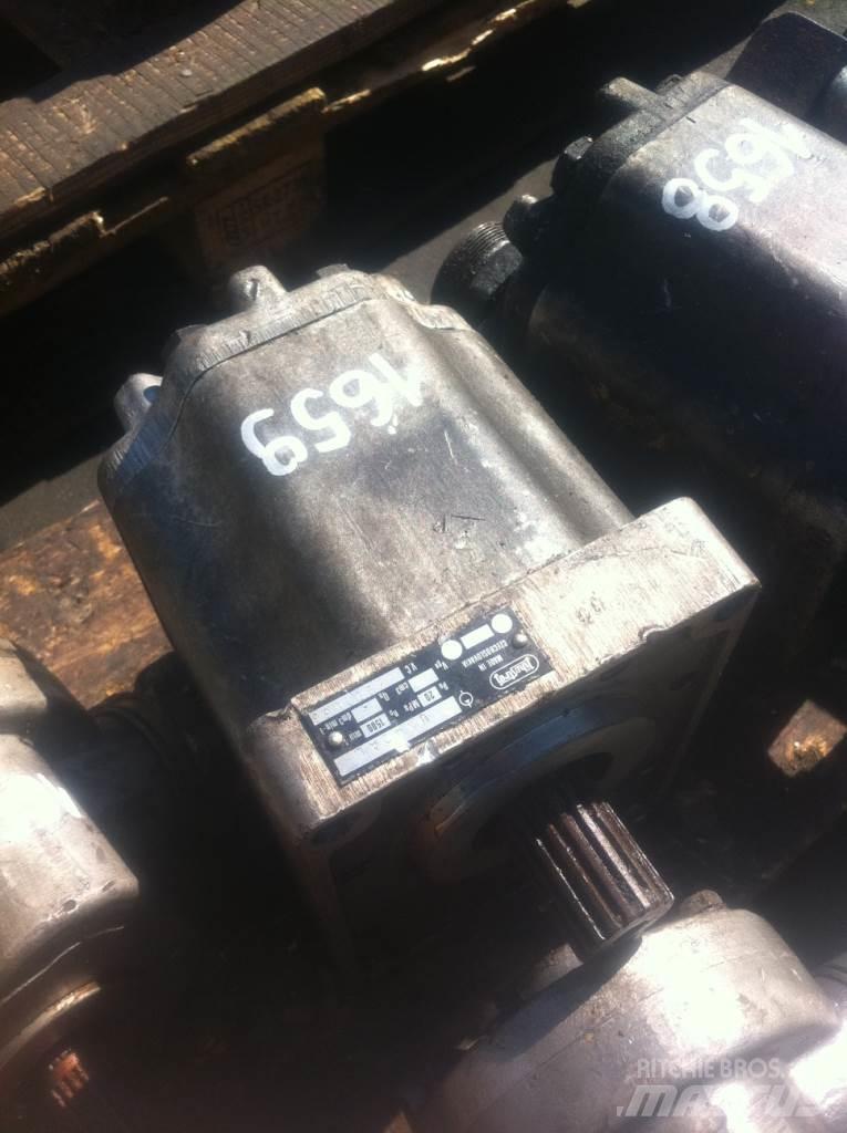  JIHOSTROJ UN40AL8901065 Hydraulika