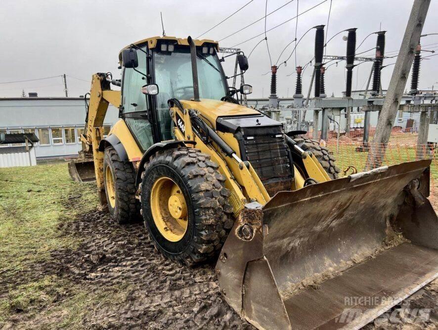 CAT 444F Rýpadlo-nakladače