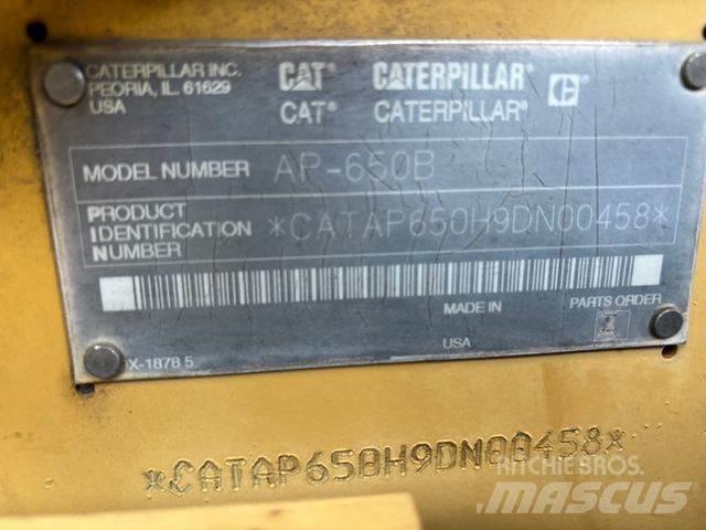 CAT AP-650B Stavebnictví - ostatní