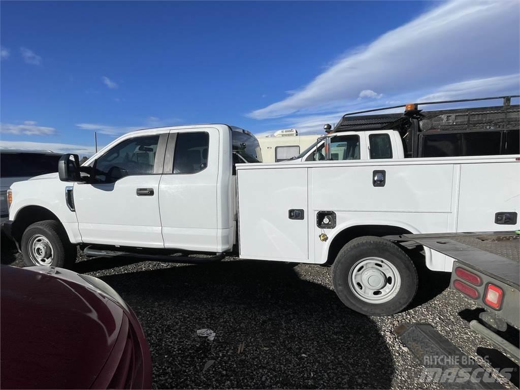 Ford F250 Vyprošťovací vozidla