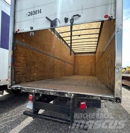 Freightliner M2 Skříňová nástavba