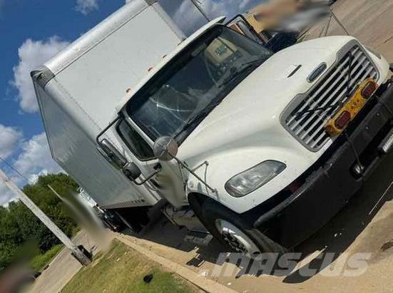 Freightliner M2 Skříňová nástavba