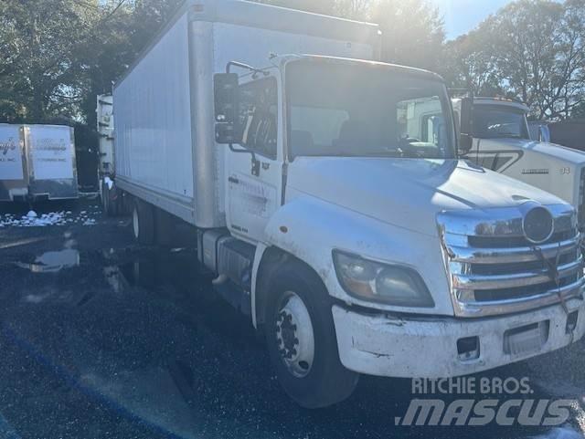 Hino 268 Skříňová nástavba