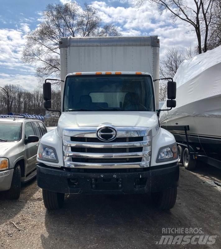 Hino 268A Skříňová nástavba
