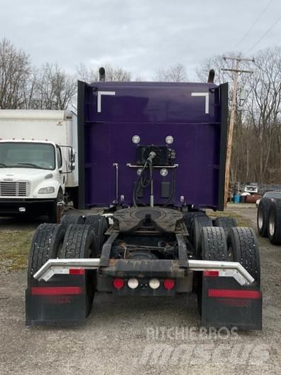 Kenworth T880 Tahače