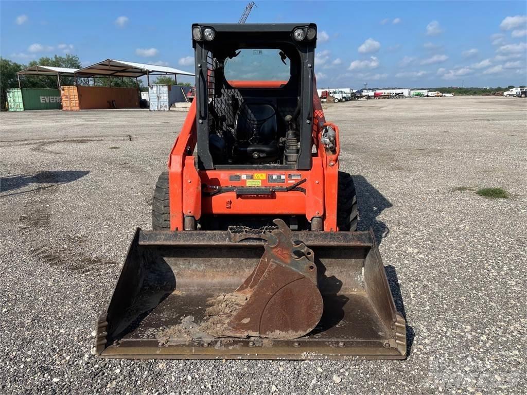 Kubota SSV75 Smykem řízené nakladače