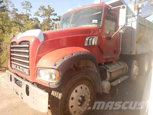 Mack GU713 Sklápěče
