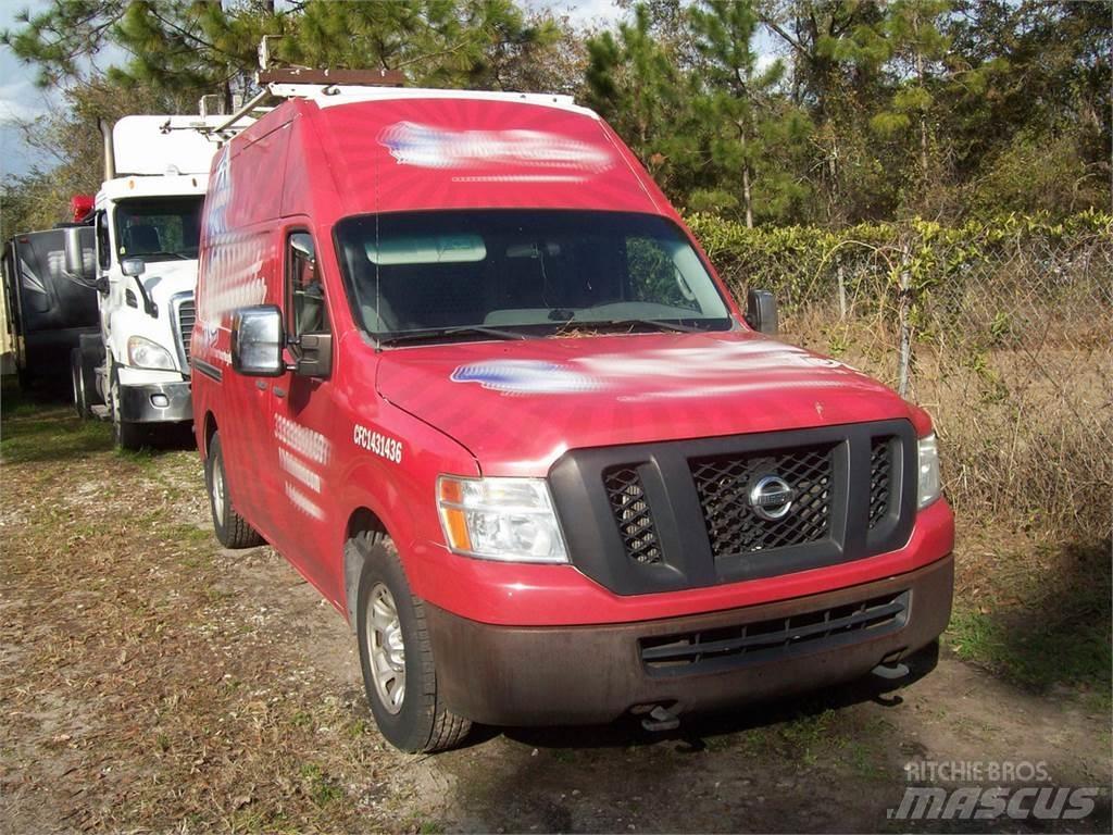 Nissan NV2500 Skříňová nástavba