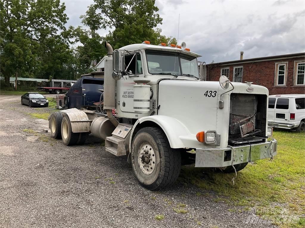 Peterbilt 357 Tahače