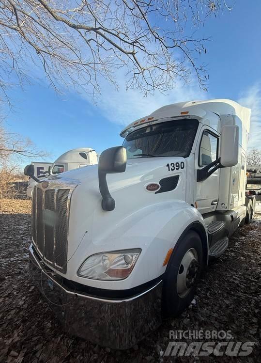 Peterbilt 579 Tahače