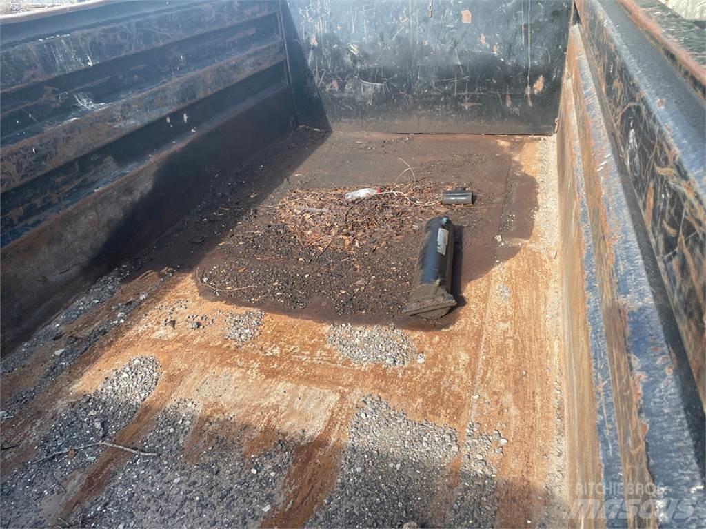 PJ Dump Trailer Sklápěcí přívěsy