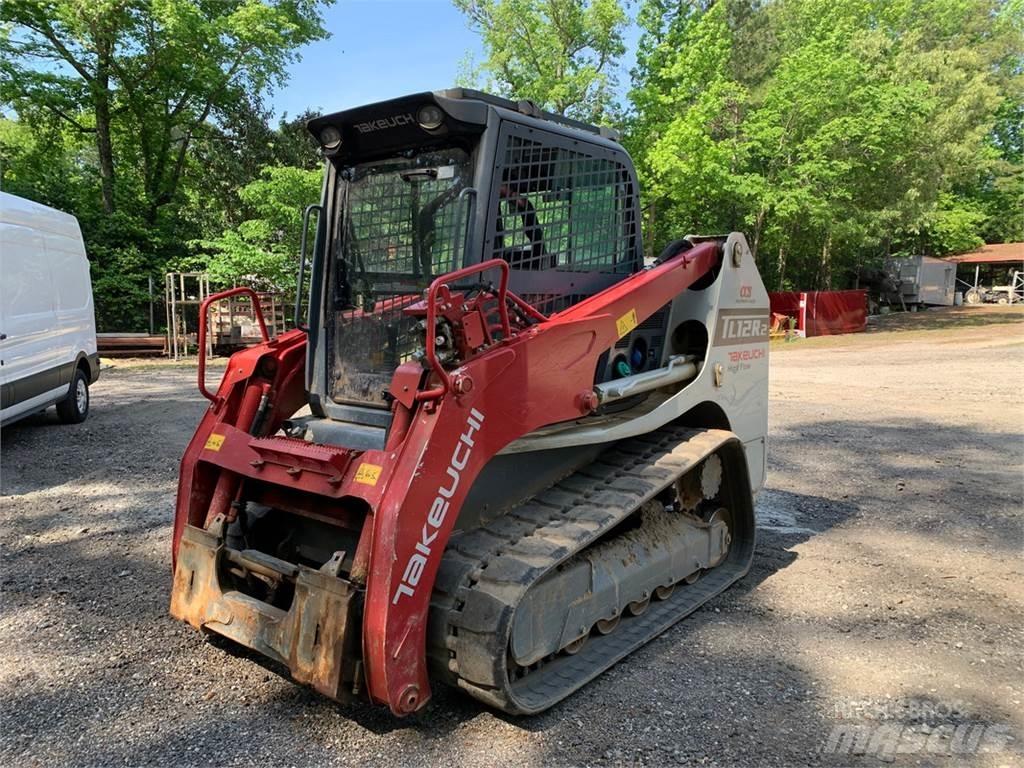 Takeuchi TL12R Pásové nakladače