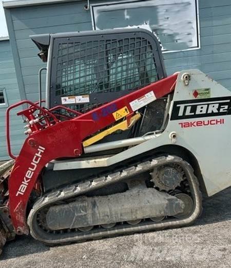 Takeuchi TL8R2 Pásové nakladače