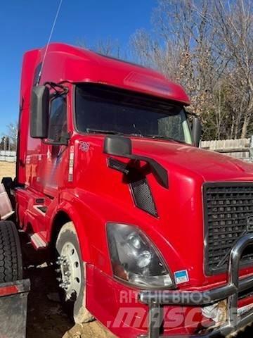 Volvo VNL64T670 Tahače