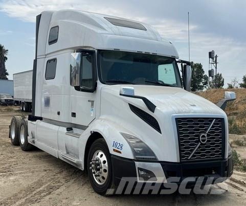 Volvo VNL64T670 Tahače