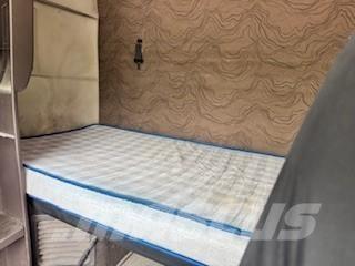 Volvo VNL64T780 Tahače