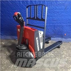 Raymond 102T-F45L Ruční paletový vozík