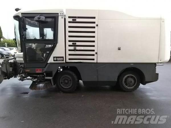 Ravo 530 CD Zametací stroje