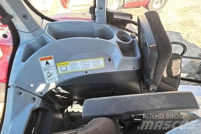 Valtra N135A Traktory