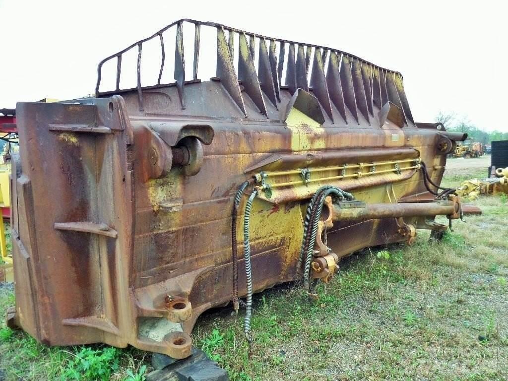 CAT D11 Radlice
