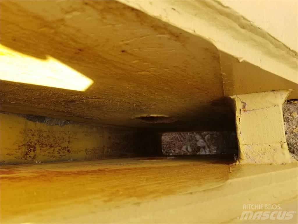 CAT D11N Pásové dozery