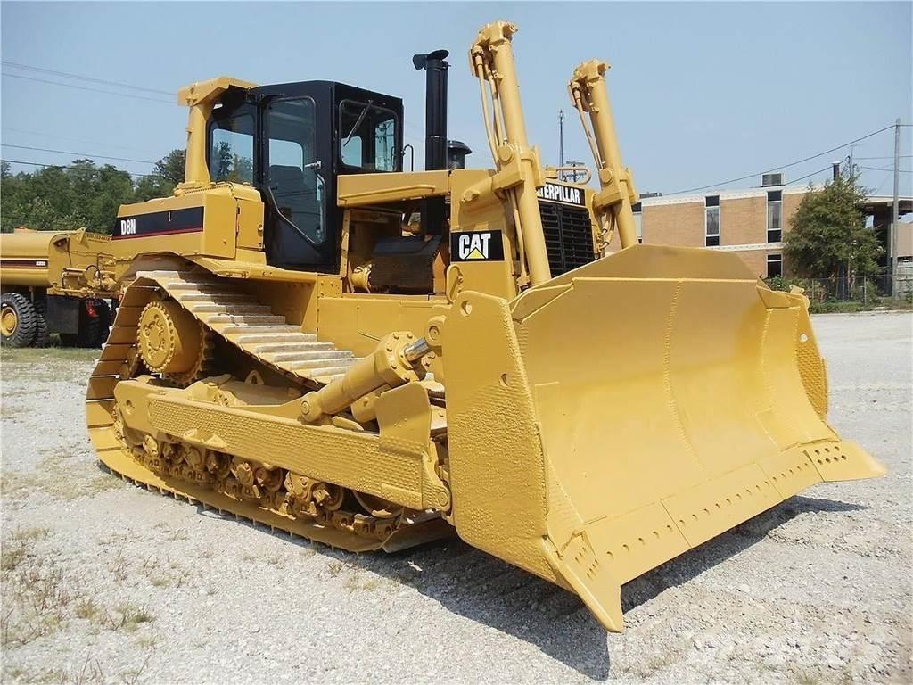 CAT D8N Pásové dozery