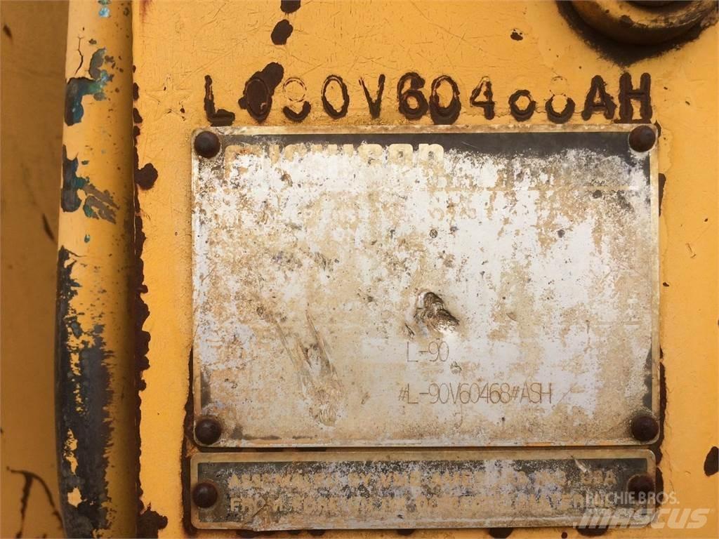 Michigan L90 Kolové nakladače
