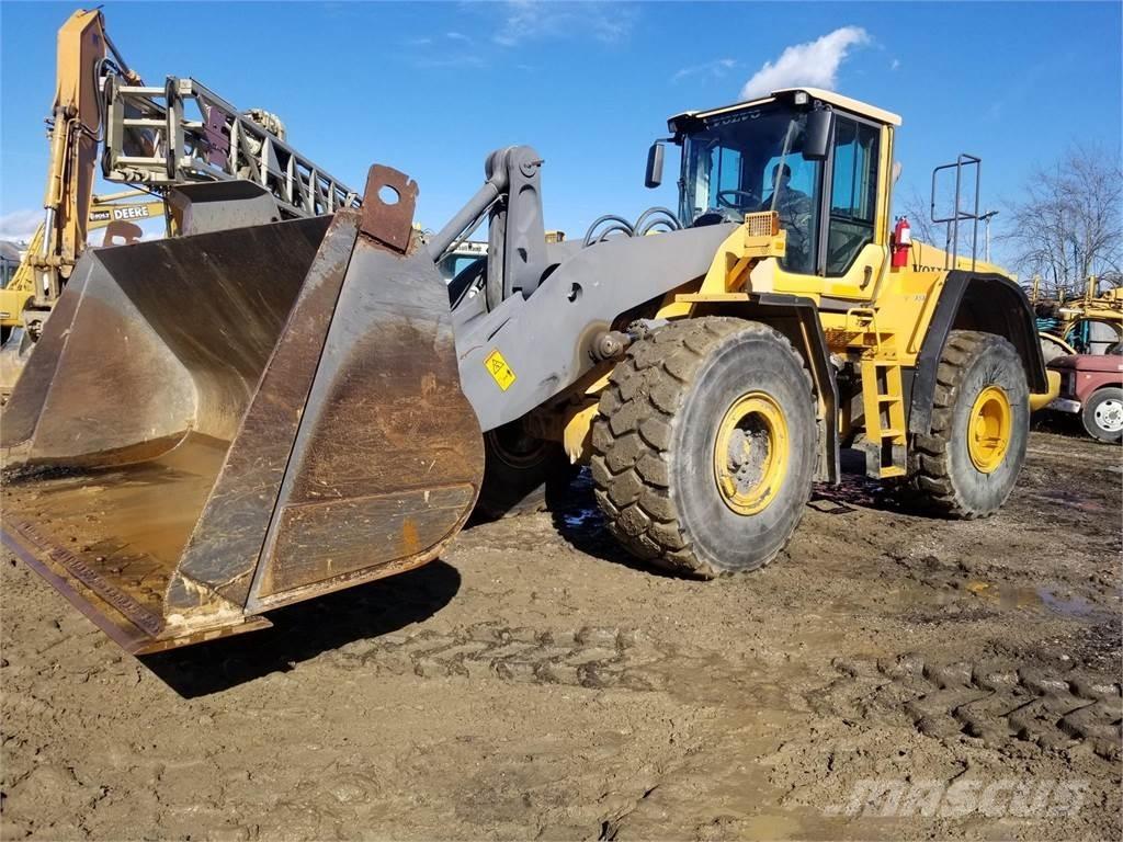 Volvo L180F Kolové nakladače