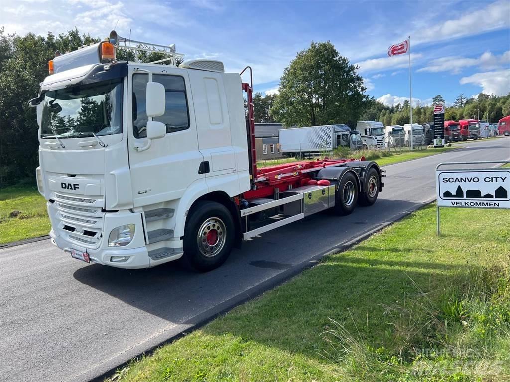 DAF CF 530 6x2*4 FAN Hákový nosič kontejnerů