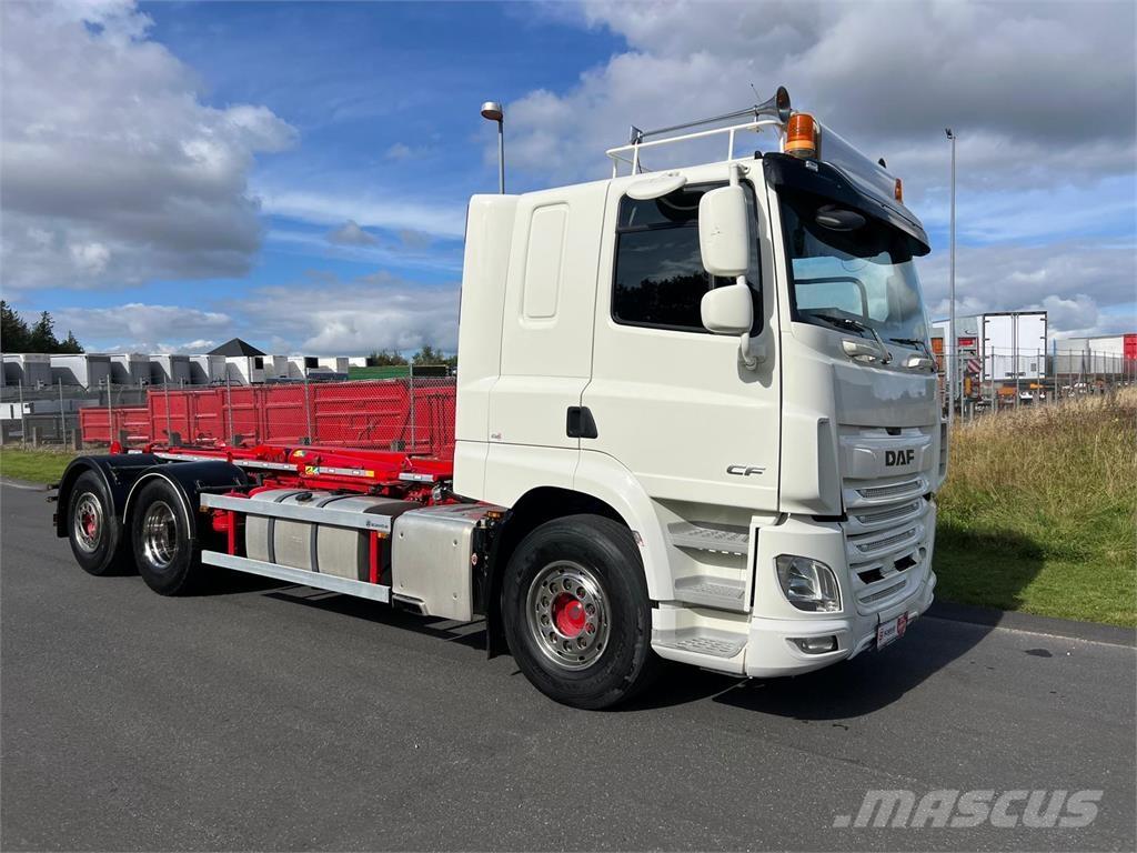 DAF CF 530 6x2*4 FAN Hákový nosič kontejnerů