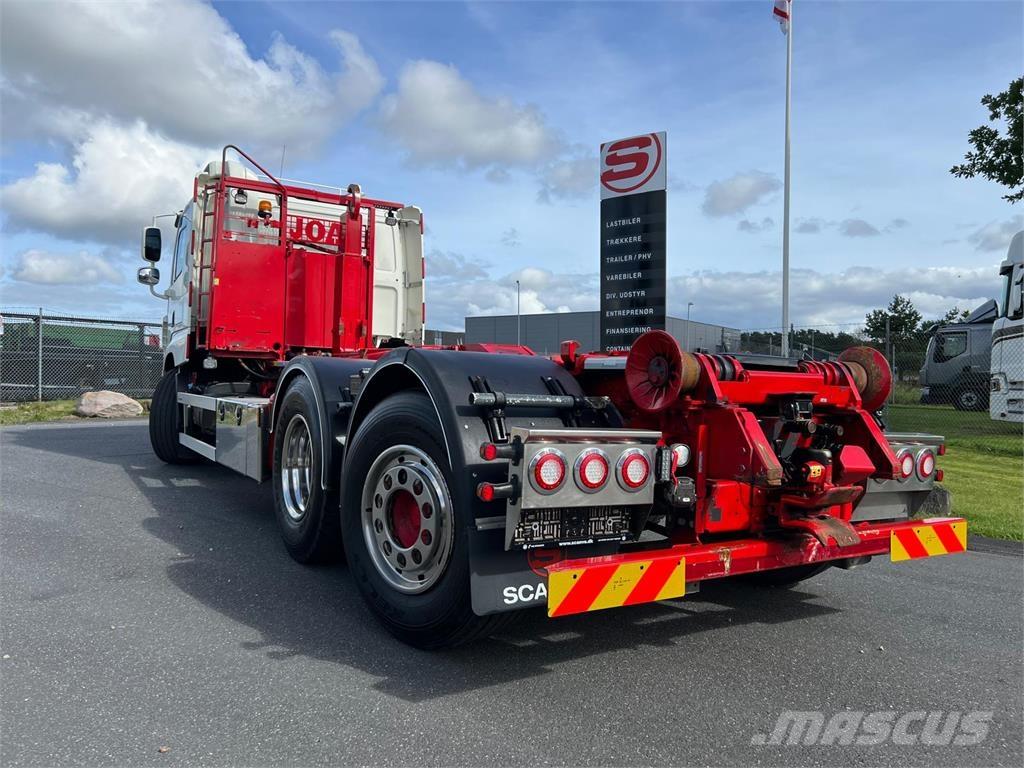 DAF CF 530 6x2*4 FAN Hákový nosič kontejnerů