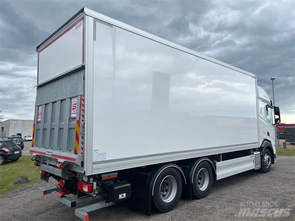DAF XF480 FAS 6x2 Skříňová nástavba