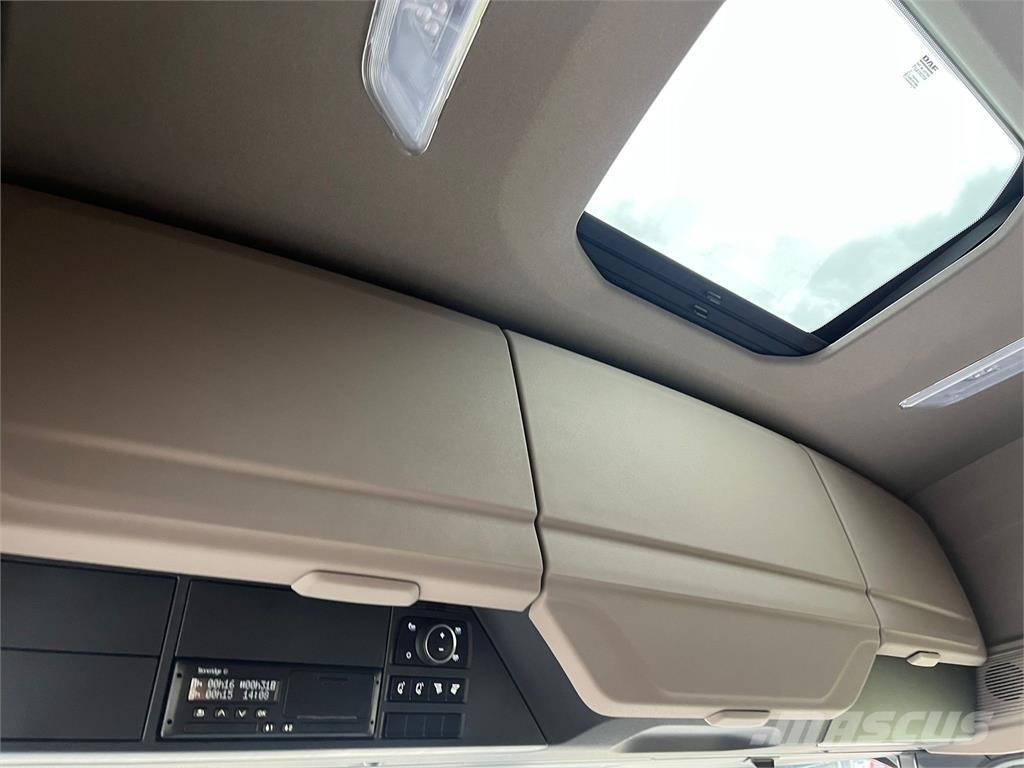 DAF XF480 FAS 6x2 Skříňová nástavba