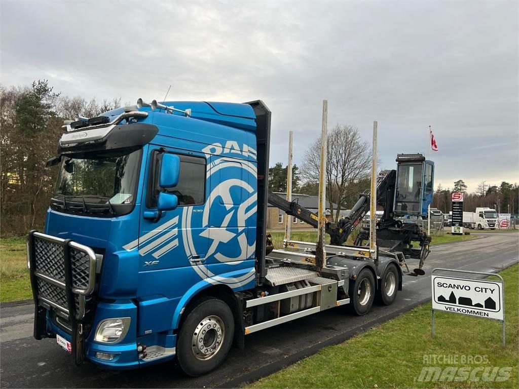 DAF XF530 FAT 6x4 Vozy na přepravu kmenů