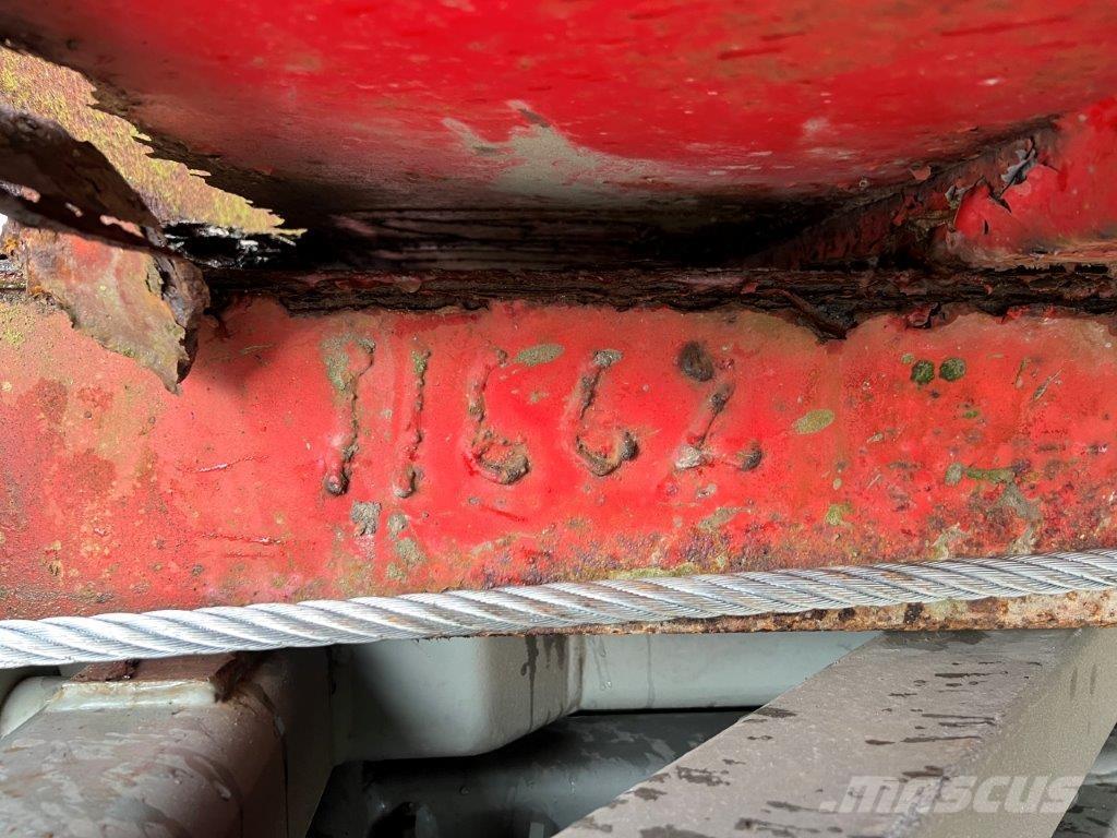  S6033 - 33m3 Valníky