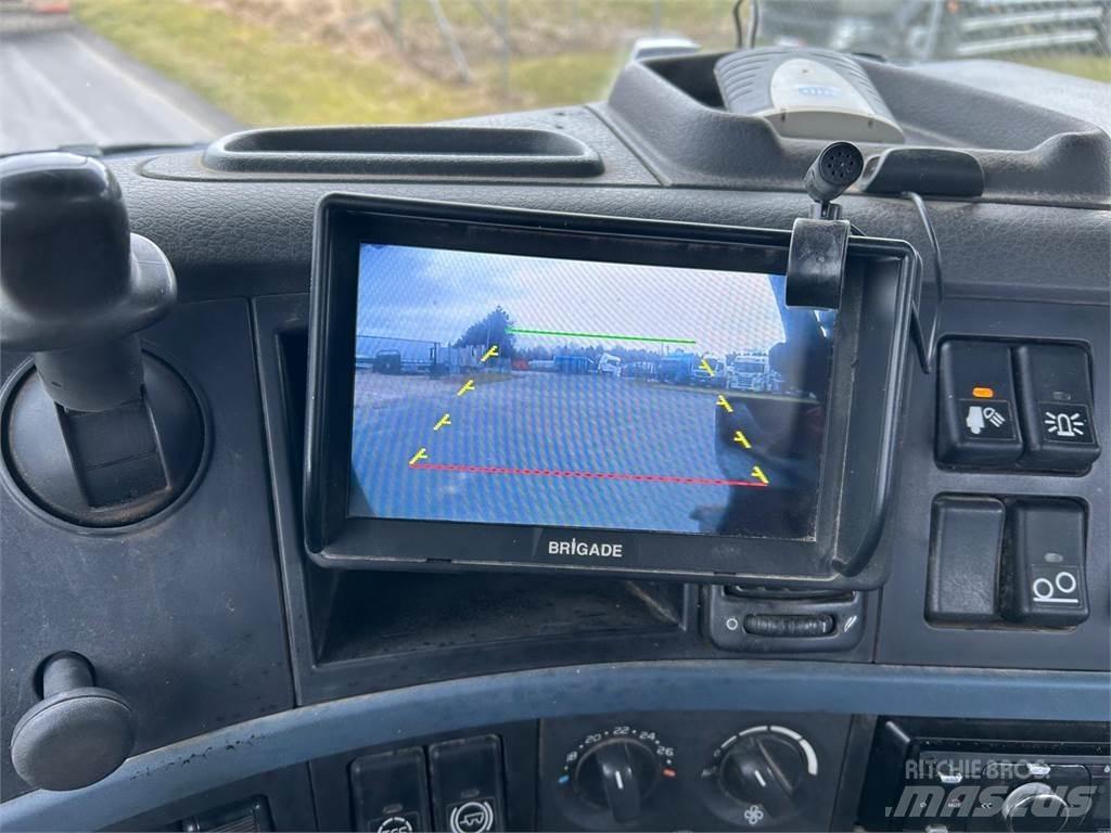 Volvo FM400 8x4 Lanový nosič kontejnerů