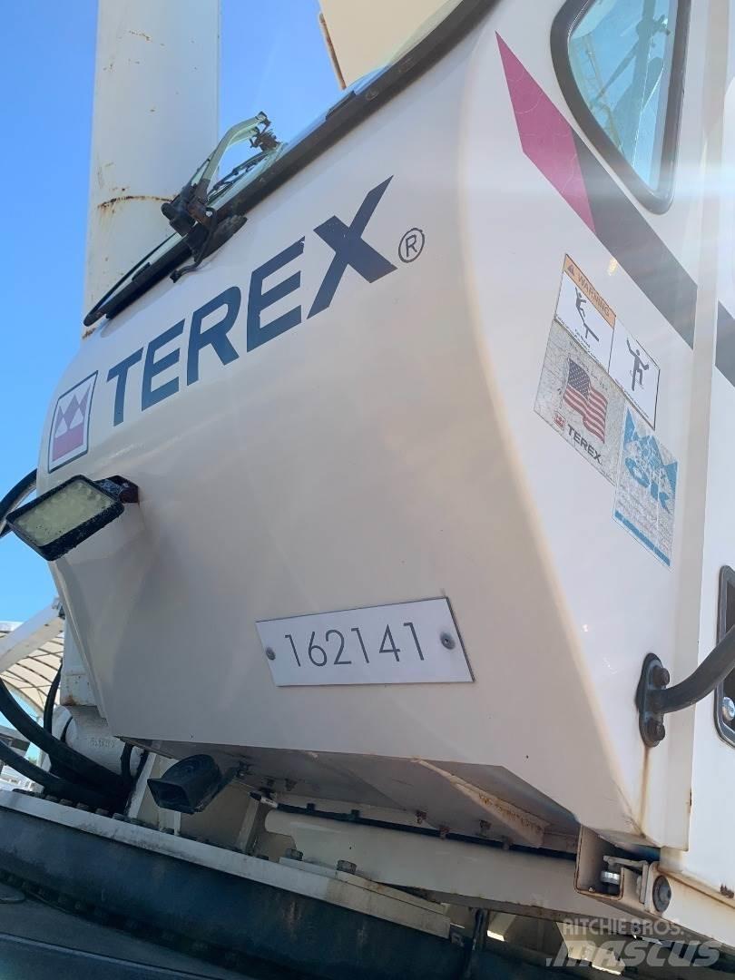 Terex  Jeřáby pro těžký terén