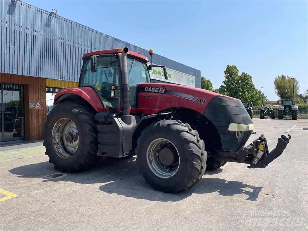 Case IH MAGNUM 340 Traktory