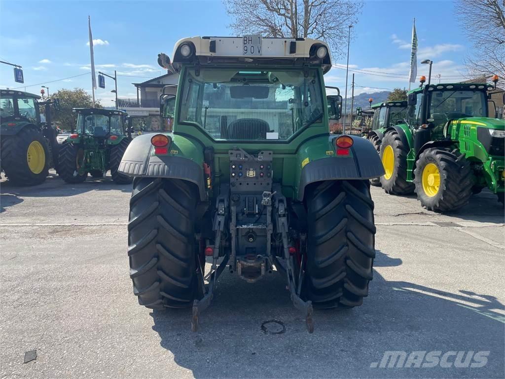 Fendt 211 VARIO Traktory