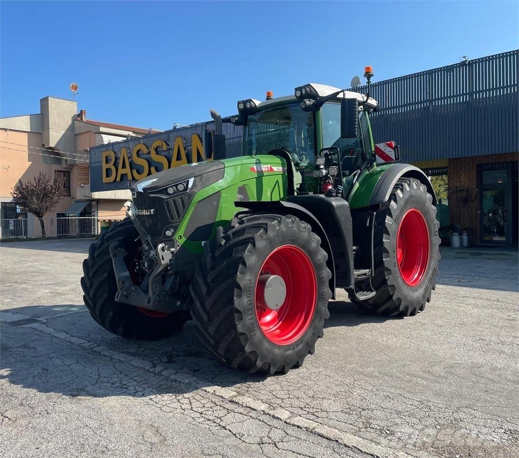 Fendt 942 VARIO Traktory