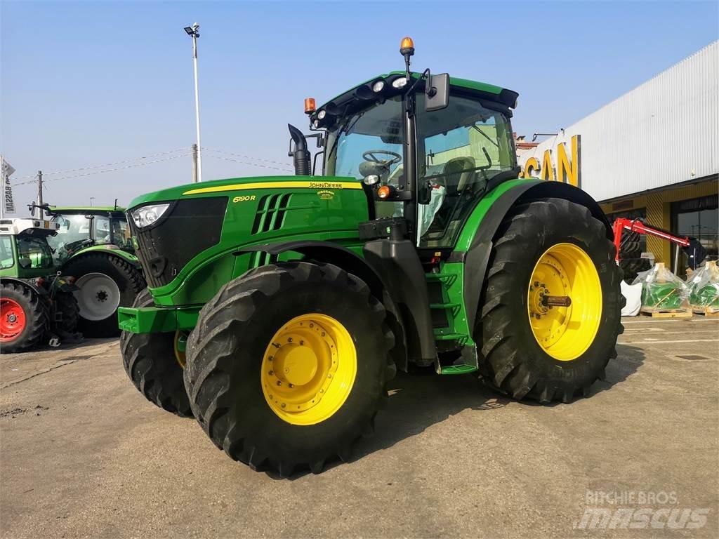 John Deere 6190 R Traktory