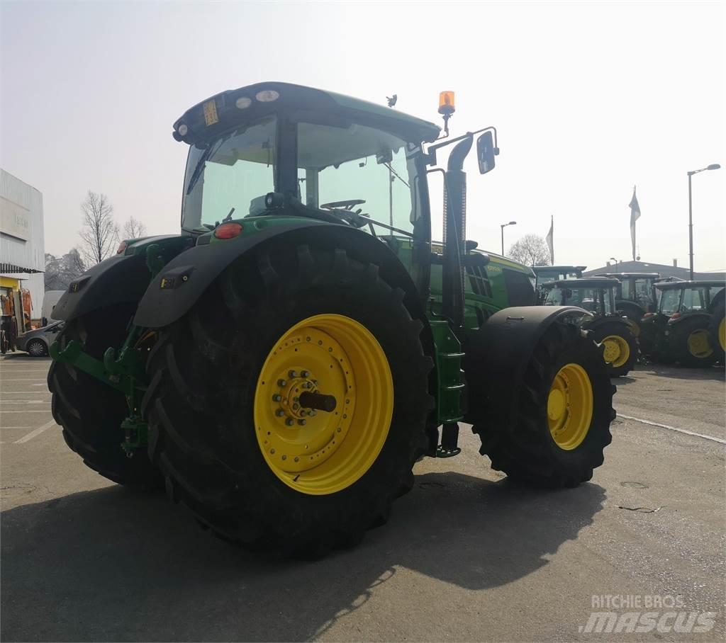 John Deere 6190 R Traktory